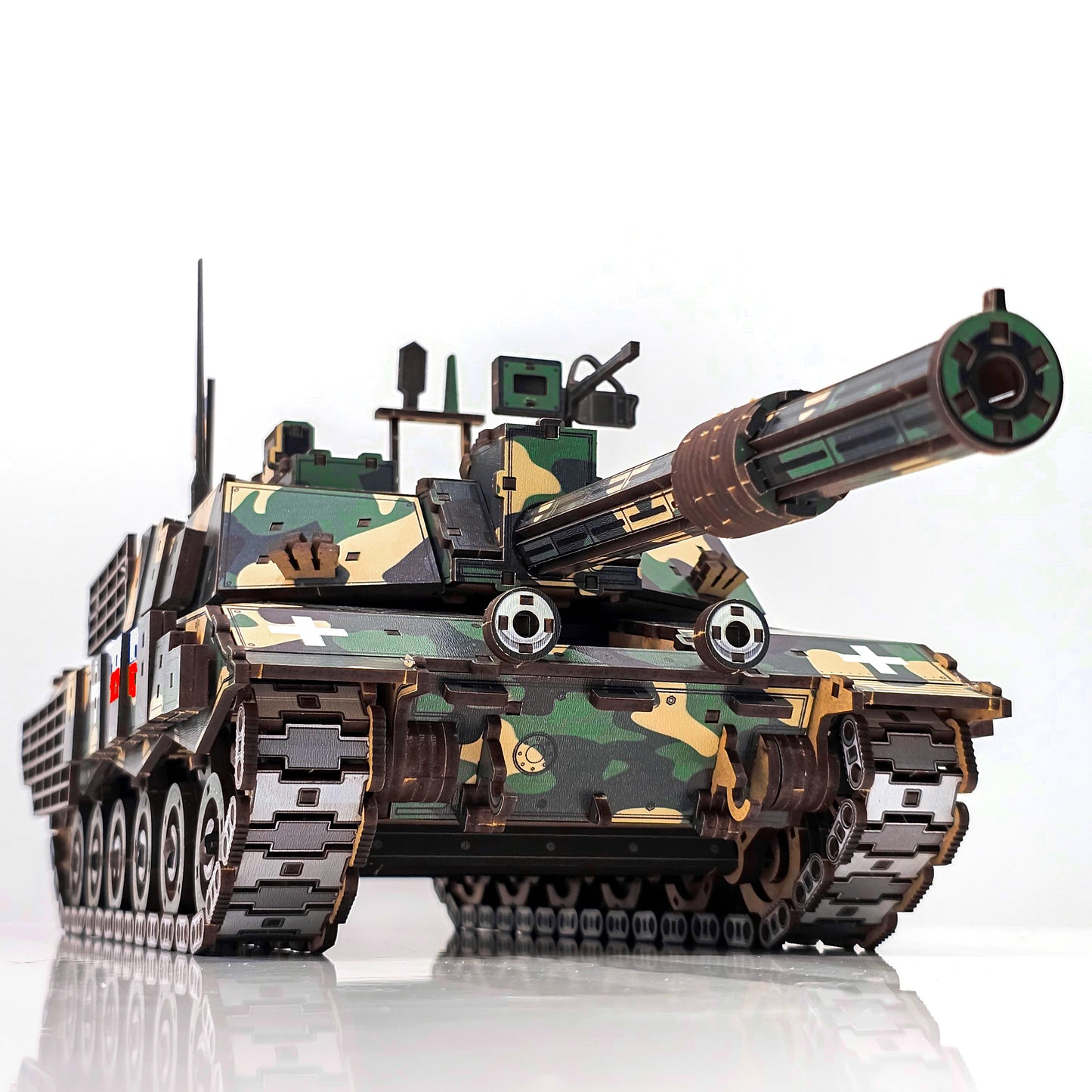 Drewniany 3D Konstruktor „Czołg CHALLENGER-2” – 1052 części, 58 cm (04107)