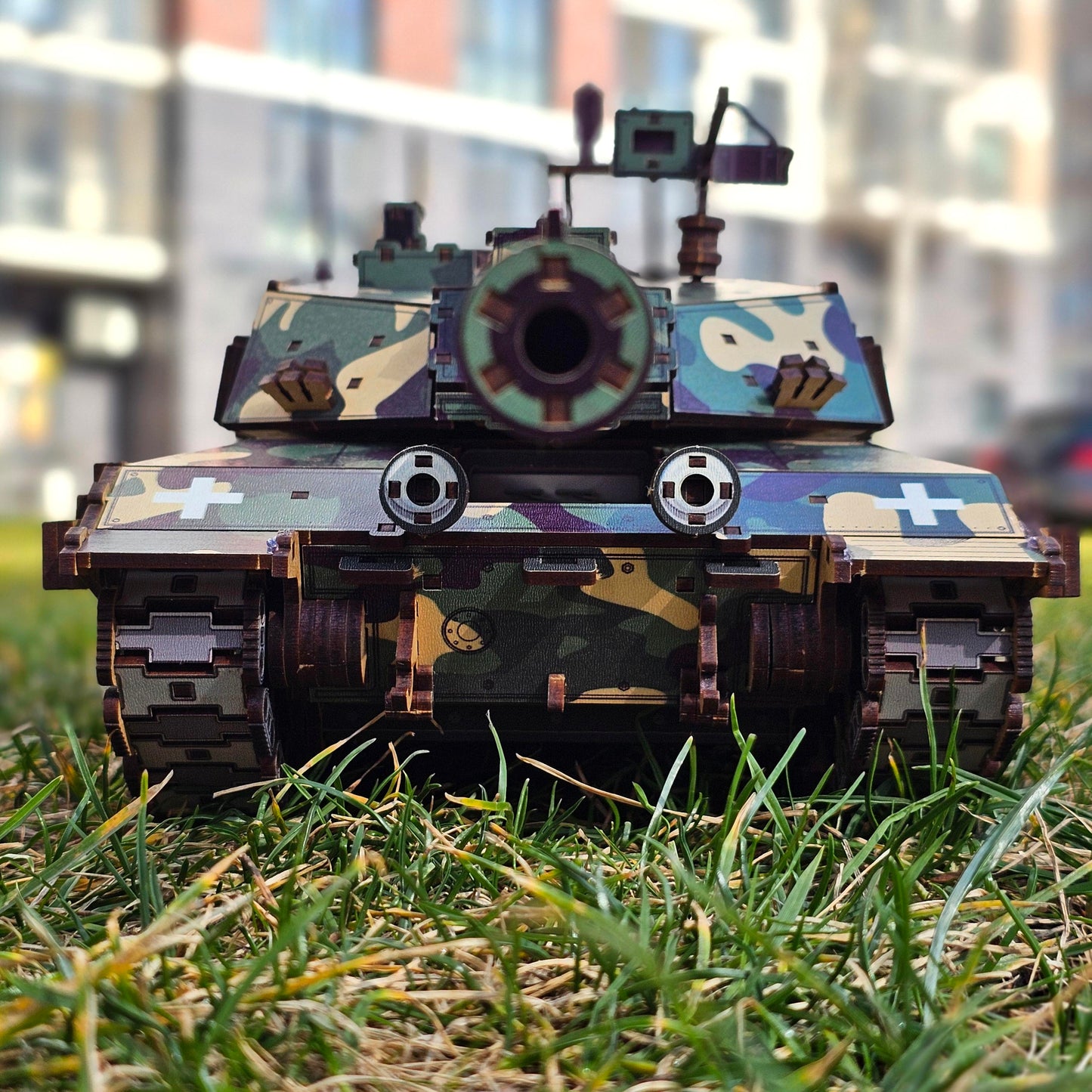 Drewniany 3D Konstruktor „Czołg CHALLENGER-2” – 1052 części, 58 cm (04107)