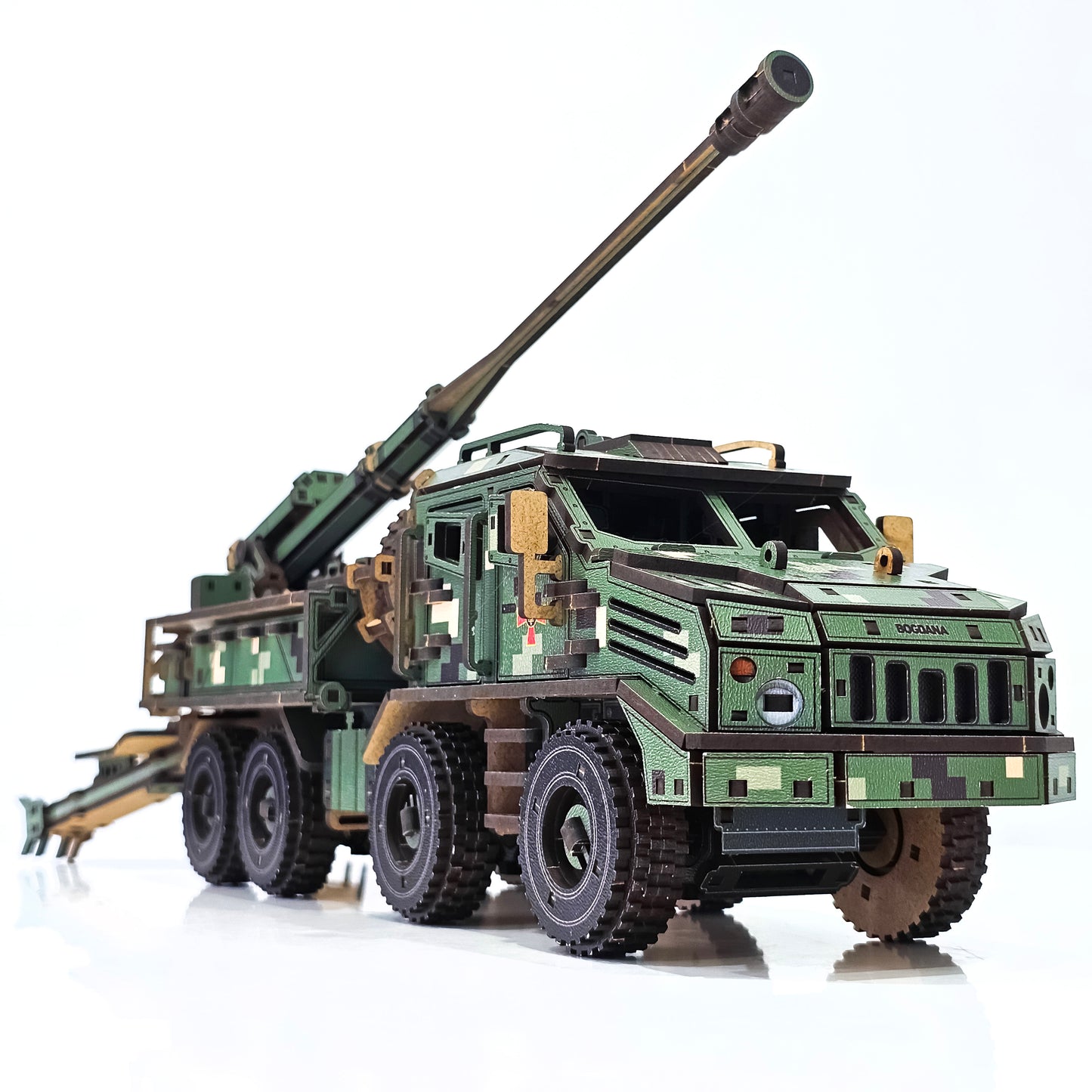 Drewniany 3D Konstruktor „SAU BOGDANA 2.0” – 616 części, 46 cm (04128)